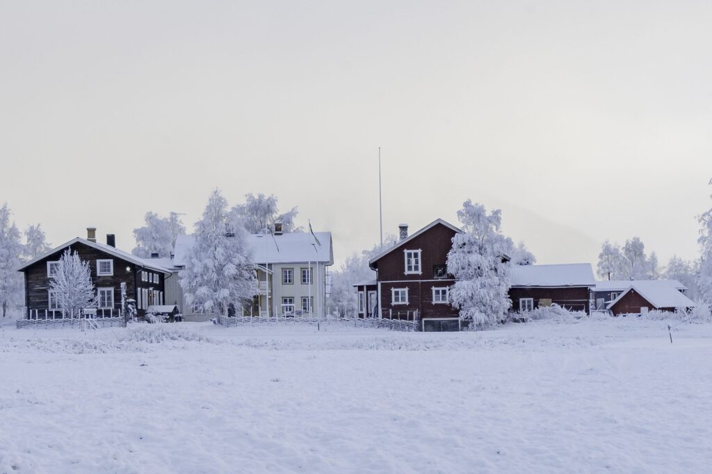 Vemdalen By och fjället i vinterljus